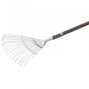 Heritage Range Lawn Rake with FSC Certified Ash Handle